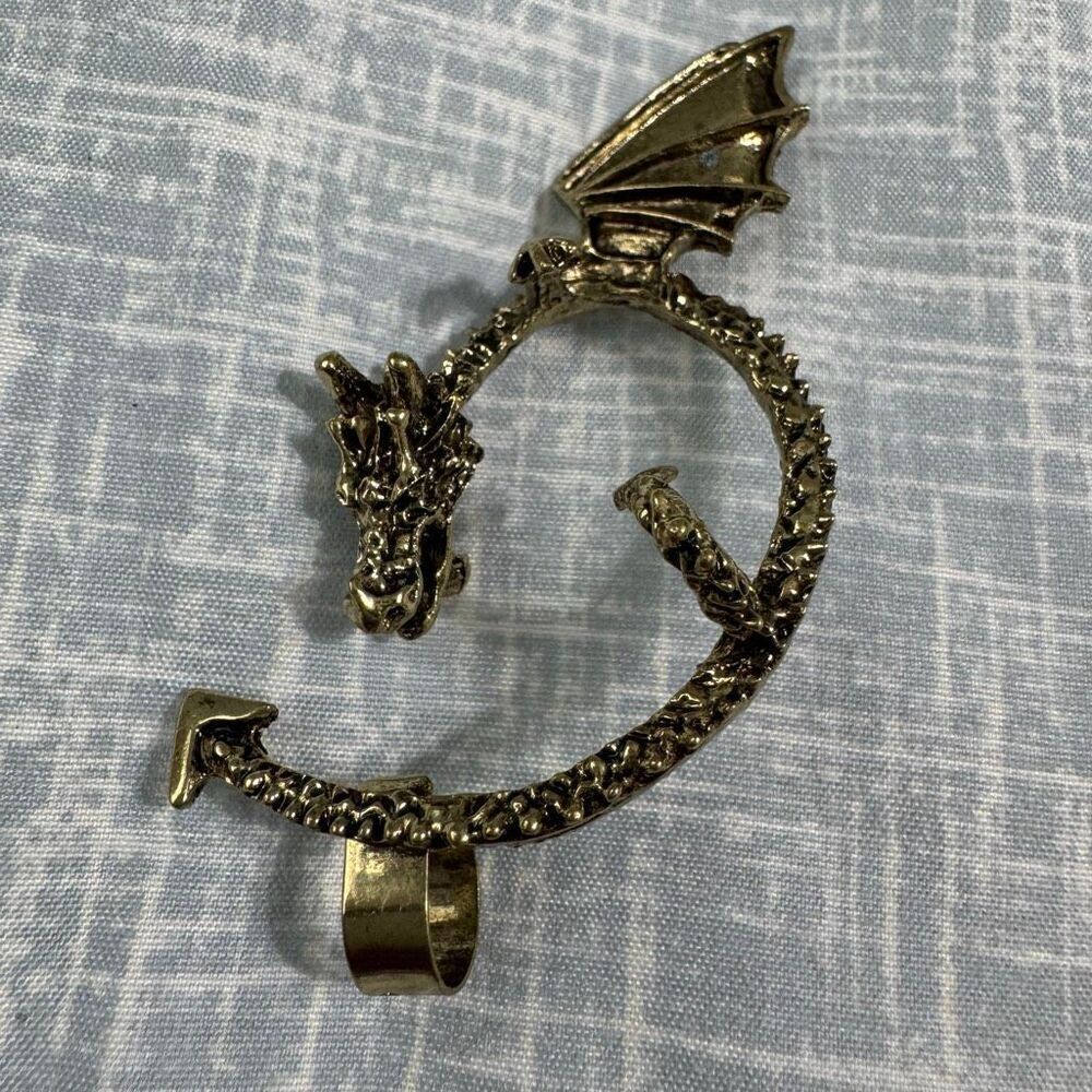 Gold Tone Dragon Climbing Pierceless Ear Cuff